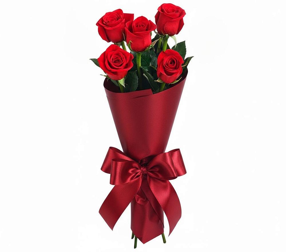 Букет 5 Красных роз Эдлесс Лав в Каче