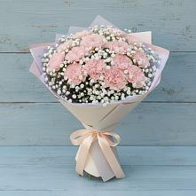 Букет цветов из:  Гвоздики в Каче