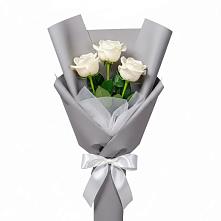 Букет 3 белые розы в Каче
