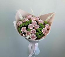 Букет цветов из:  Розы и Хризантемы в Каче
