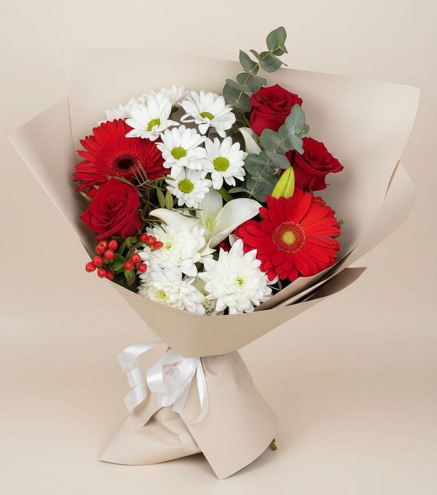 Букет цветов из: Розы, Хризантемы, Герберы и Лилии в Каче