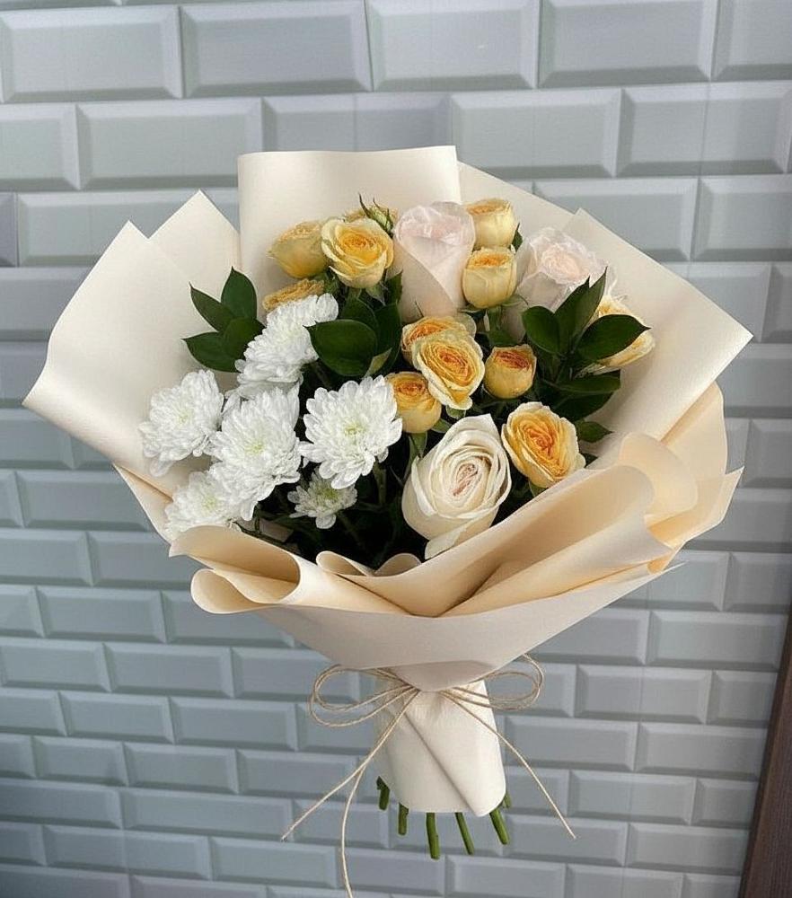 Букет цветов из: Розы и Хризантемы в Каче
