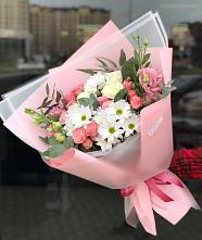Букет цветов из:  Розы, Лизиантусы и Хризантемы в Каче