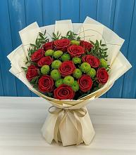 Букет цветов из:  Розы и Хризантемы в Каче