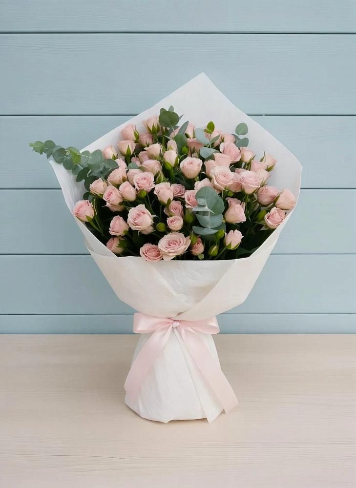 Букет цветов из: Розы в Каче