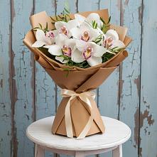 Букет цветов из:  Орхидеи и Розы #REPLACE_PRED# Каче